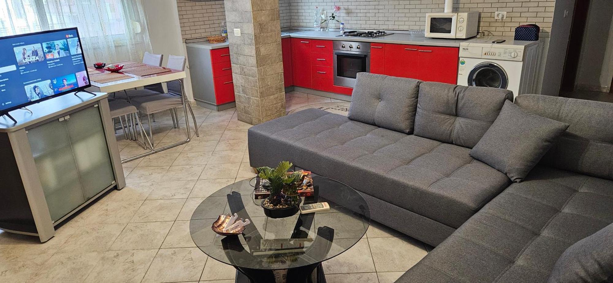 Library Apartment By Bohem Rentals Durres Ngoại thất bức ảnh